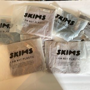 NWT skims assorted underwear